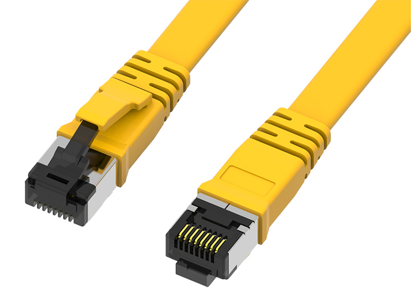 Stíněný plochý propojovací kabel FTP CAT.5E